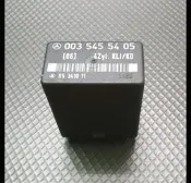 BENZ 賓士W124 E220 4缸  加強版3.0 冷氣繼電器003 545 5405