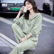 初色 個性拼接假兩件披肩長袖大學T上衣女上衣+簡約鬆緊腰純色休閒褲寬褲長褲套裝-綠色-15250(M-XL可選)