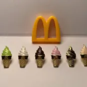 麥當勞甜筒冰淇淋pins,麥當勞紀念章,麥當勞徽章,麥當勞紀念品yy3.31