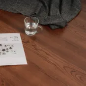 DIY 紅胡桃地板貼 宜家寶 10/20/40片 自黏地板 仿木紋地貼 耐磨防水 施工簡單 地板 阻燃【MM-Q027】