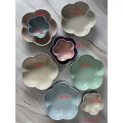 【愛咪雜貨小舖】全新Le Creuset 深花盤 大深花盤 花型盤 20cm 雙子星 貝殼粉 雪紡粉櫻花系列 卡特蘭