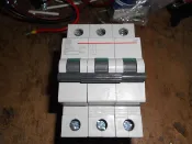 GE 奇異 斷路器G63 3P 2A-32A 迴路保護器  微型斷路器 小型斷路器 無熔絲開關(H1)