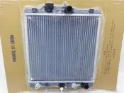 【昌易汽材】k8 k6 全新雙排鋁製 水箱 優惠價1000元(另有 K5 K7 K9 LANCER VIRAGE ALTIS VIOS)