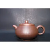 宜興紫砂 一廠 白標期  菊蕾壺  廠內泥料漂亮,泡茶好喝  容量約190cc  紫砂壺 茶道 茶席 泡茶 喝茶 烏龍
