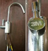 出清二手3M UVA3000 櫥下鵝頸龍頭配件組(未測試因賣家非專業人員歡迎自取)