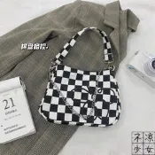 現貨ins黑白棋盤格復古學生帆布小包包女日系原宿少女百搭鏈條腋下包