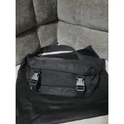 Saint Laurent YSL 尼龍腰包