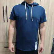  【UA】***連帽短T***運動 休閒 跑步 TEE 訓練 短袖 快乾 針織 L號 套頭T 短T 二手 1333576