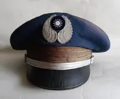 空軍 大盤帽（鋁徽 鋁框 琺瑯質國徽）老舊 挺符合早期電影電視道具