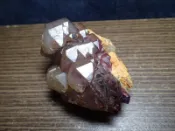 貝石之戀~教堂紫骨幹水晶 J 041401