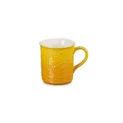 【Le Creuset】橄欖雕花瓷器馬克杯400ml(杏桃黃)