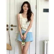 iROO 時尚刷破感牛仔短褲 38