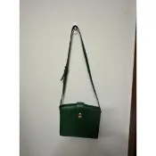 LV Vintage Epi皮極稀有綠色水波紋雙開斜挎包 側背包 郵差包