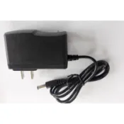鋰電池充電器 線充型 / 8.4V 1A 充電器 / 18650 鋰電池充電器 / 美甲筆 小電磨專用充電器
