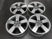 【中清中古物流區】AUDI奧迪A3原廠 5爪 17吋 5X112 8J ET47 銀 極新