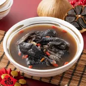 (店+)【海肉王超市】黑蒜烏骨雞湯全雞(2300g/包)年菜必買