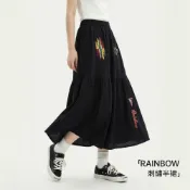 (店+)【馬登工裝】黑色復古鬆緊腰刺繡花A字過膝大裙擺半身長裙拼接裙子女士春