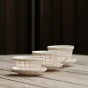 銀聯網日用品生活館 一笑間 |陶瓷品茗杯《春織 純手編》 個人單杯主人杯聞香杯1入