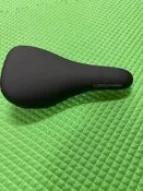 CANNONDALE原廠黑色舒適型發泡坐墊自行車座墊修補品/通用款/登山車/跑車/城市車/折疊車/通勤車都能搭配使用