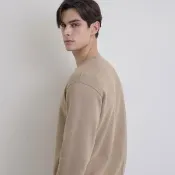 【GIORDANO 佐丹奴】男裝素色加絨大學TEE Urban Casual Stroll系列(44 昆布褐)