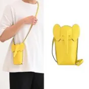 LOEWE Elephant Pocket 大象造型斜背小包/手機包.亮黃