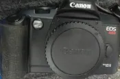 二手市面稀少復古日本Canon Eos888底片式單眼相機(上電有反應當收藏/裝飾品)