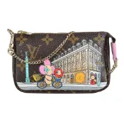 LV M81760 限量款花紋LOGO吉祥物圖案設計帆布拉鍊鏈袋手提肩背包(咖啡x巴黎凡登廣場)