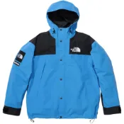 (店+)【Supreme】SUP-FW24-161 Supreme x THE NORTH FACE 聯名款 FW24 WEEK9 Mountain Jacket 袖標logo印花圖案下擺抽繩設計美式潮流衝鋒衣 男女同款