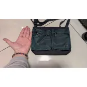 國際 PORTER 側背包 特殊綠色 好搭好看 全新出清 手掌大小 9*19