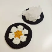 手作針織杯墊 | 鬱金香 ins風 方形杯墊 北歐罌粟花 居家 祖母格 Marimekko | 礦物墊 水晶墊