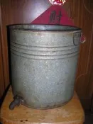 中古陳A2 早期茶桶 早期鐵桶 清倉1000元 裝置藝術咖啡民宿收藏觀賞擺飾電影電視拍攝道具 請先詢問 有貨再下標