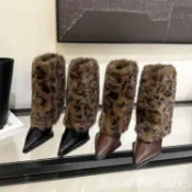 實拍免運👍毛毛靴 雪地靴 刷毛靴 女生靴子 毛毛棉靴真皮氣質尖頭毛毛高跟短靴女細跟真兔毛2025年新款秋冬歐美短靴女
