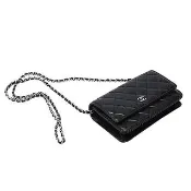 【CHANEL 香奈兒】經典雙C LOGO菱格紋小羊皮銀鍊WOC斜背包(黑AP0250L-BLK-SS)