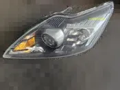 (中古零件協尋) Ford 福特 Focus MK2.5 原廠魚眼轉向大燈 駕駛座 左邊