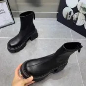 【桃園出貨🔥】內增高馬丁靴ins英倫風瘦瘦靴子小個子厚底網紅棕色無鞋帶短靴女