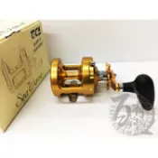 ◎百有釣具◎TICA SEA WAVE 強力鼓式捲線器 右手卷 SW-P12G/SW-P16G/SW-P16WG 特價中