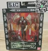 【缺件】假面騎士v3，sic.9，老早期s.i.c昭和，三號風見誌郎，不可動零件換裝小雕像；萬代。 【存在問題】：