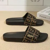 (店+)拖鞋男生足弓戶外防水防滑外出室外厚底大童舒適運動涼拖鞋懶人鞋涼鞋休閒鞋男鞋透氣鞋輕便鞋沙灘鞋海灘鞋健走鞋止滑鞋增高鞋子男 包頭黑色白色護趾夾腳踩屎感按摩洞洞鞋