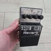 Boss RV6 RV-6 Reverb 電吉他 效果器（ 旋鈕上的字有磨損）
