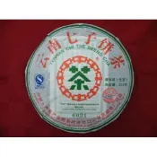 【i郵購】臺灣農林生活館 雲南七子餅茶 (6031) (年份：2007年)(外包裝或有泛黃破損，不影響茶葉品質)