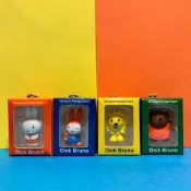 菲斯質感生活購物 日本萬代正版盒玩 Miffy米飛兔包裝盒公仔｜盒裝公仔 吊飾 miffy 迷你盒玩 吊卡玩具 公仔 萬代 Bandai 日本進口 - 交換禮物 萬代扭蛋 BANDAI GASHAPON 米飛兔 Miffy 米飛兔公仔 吊飾 微縮模型 吊卡玩具 迷你盒玩 包包吊飾 鑰匙圈 盒中盒 辦公室療癒小物 日本代購 生日禮物 日本盒玩 Miffy包裝盒公仔