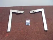 腳架 / 腳座 / 底座 附螺絲 ( SONY  KD-65X9000F ) 拆機良品