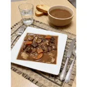 《紅酒燉牛肉 》400g 冷凍真空包 加熱即食包