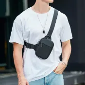 (店+)【MoonDy】包包 斜背包 貼身小包 蹦迪包 小胸包 休閒包包 手機包 男包包 男生斜背包 日系小包 輕便斜背包 攜便包 禮物