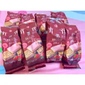🔥保留中🔥日本🇯🇵7-11限定🍓濃厚草莓 砂糖樹 夾心餅乾 季節限定
