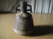 【靖】☼二手大出清☼酒瓶系列～台灣省菸酒公賣局*萬壽無疆*雙鹿五加皮酒～空酒瓶～內無酒～僅供收藏
