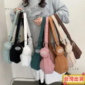 台灣出貨 免運 可開統編💥 餃子包女 日係ins包包 百搭斜挎包 燈芯絨休閒大容量學生上課通懃單肩包 燈芯絨包包 托特