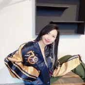 TAILOR TOYO 東洋 海藍金黃x純黑桃粉 雙面穿橫須賀刺繡棒球外套