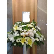 ☆馨月花坊☆(台北)『A-015』喪禮-告別式會場高架花籃一對1600