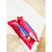 小紅莓雜貨店 ⤐ 士力架 (單條) SNICKERS 花生可可棒 草莓口味
